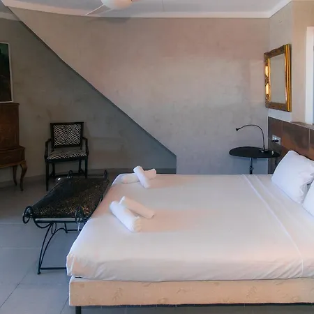 Welcs 250 Emp Con Piscina Privada Y Amarre