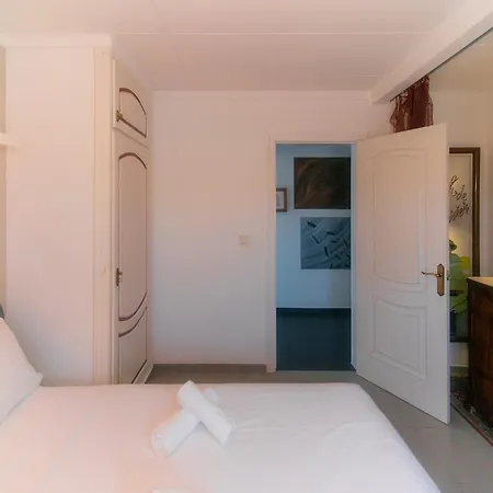 Welcs 250 Emp Con Piscina Privada Y Amarre
