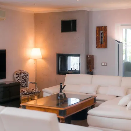 Villa Welcs 250 Emp Con Piscina Privada Y Amarre