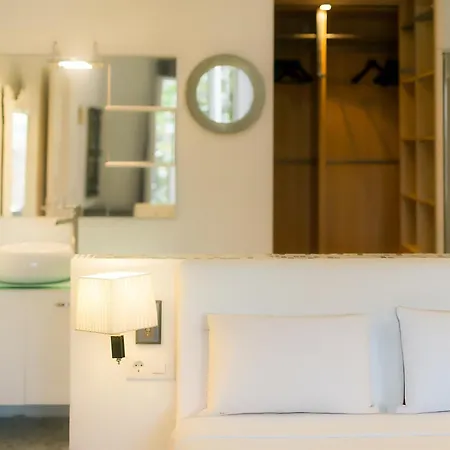 Welcs 250 Emp Con Piscina Privada Y Amarre Villa Empuriabrava